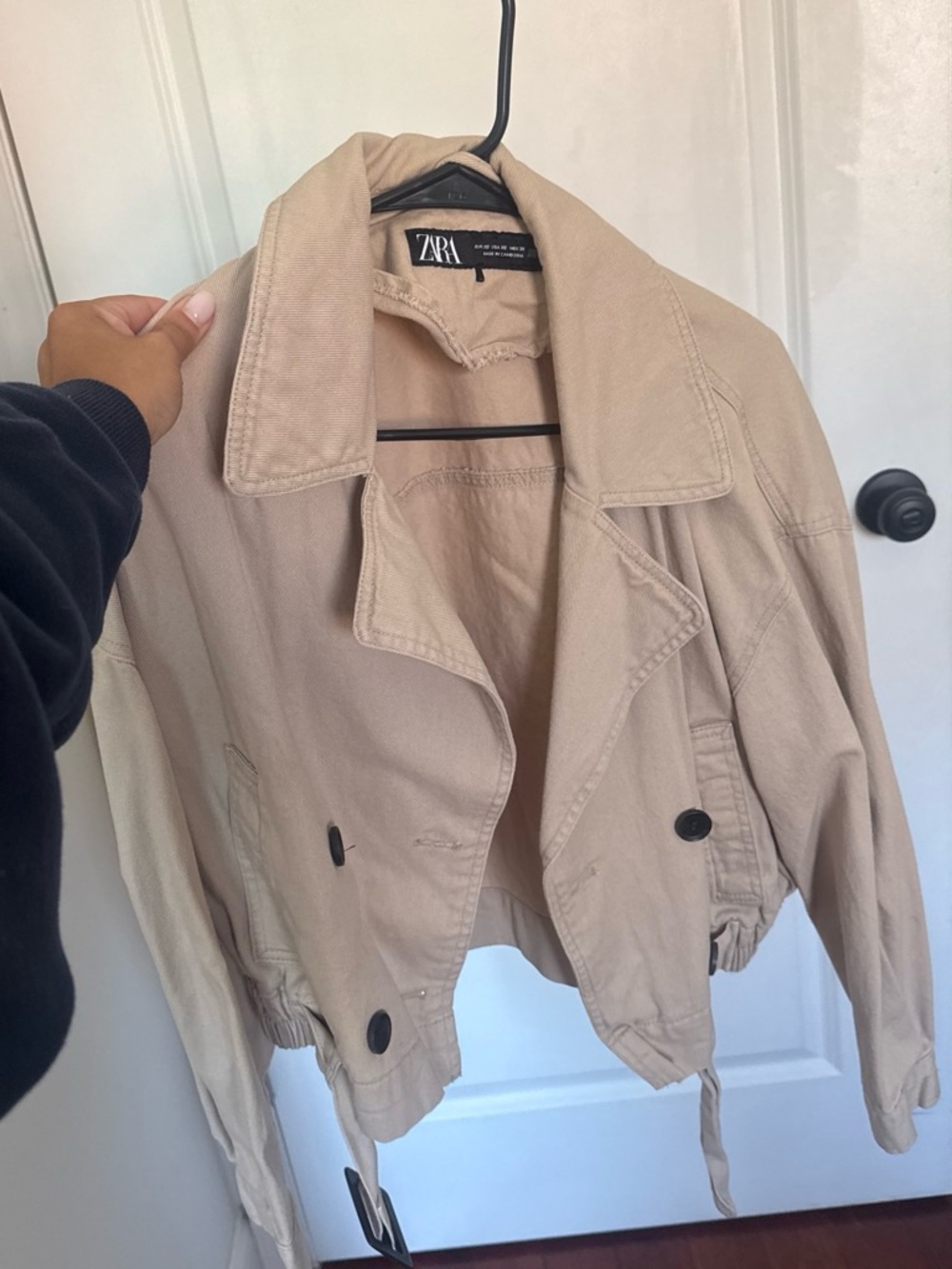 ZARA Tan Cropped Trench Coat